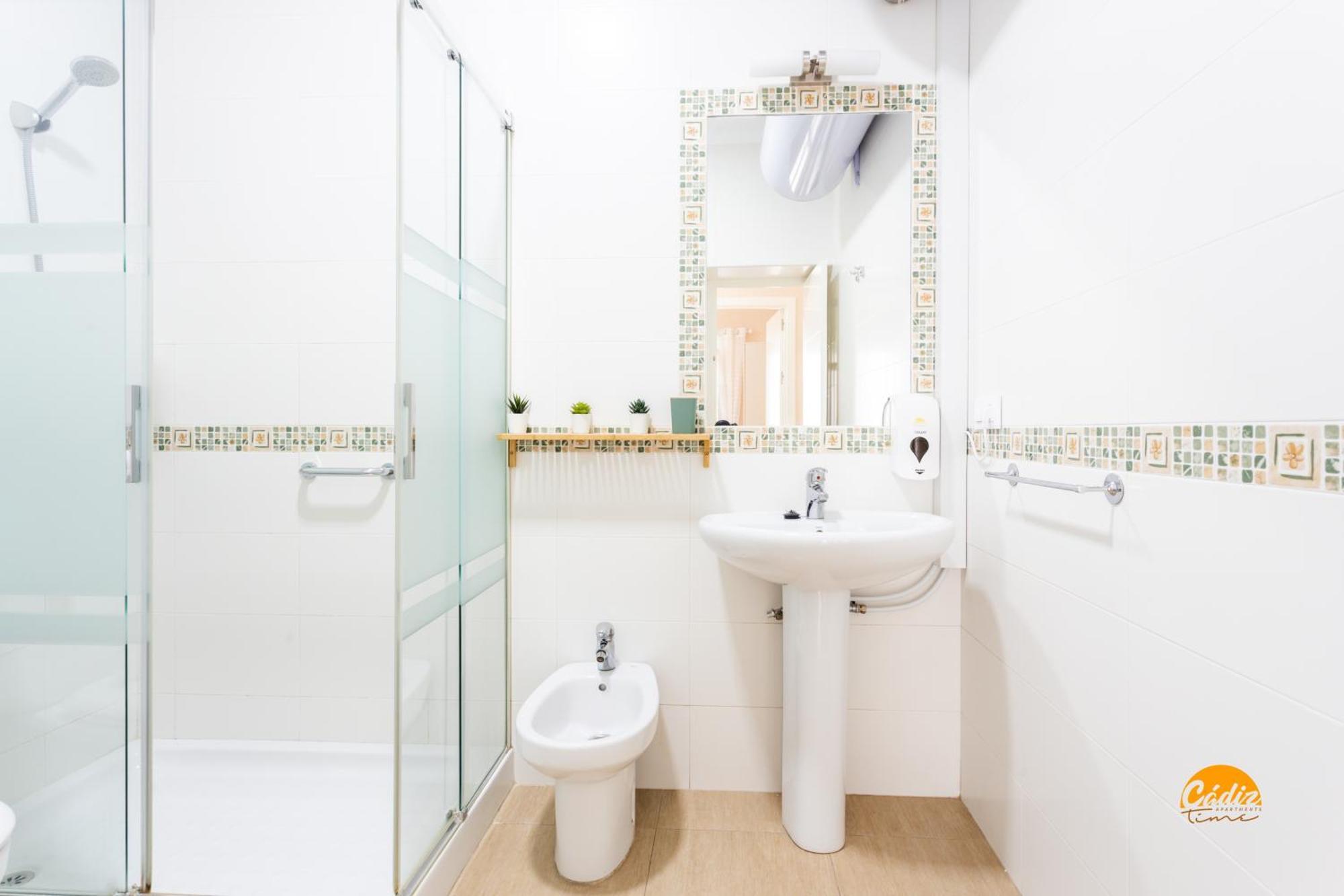 Apartment Corralon De Carros By Time
